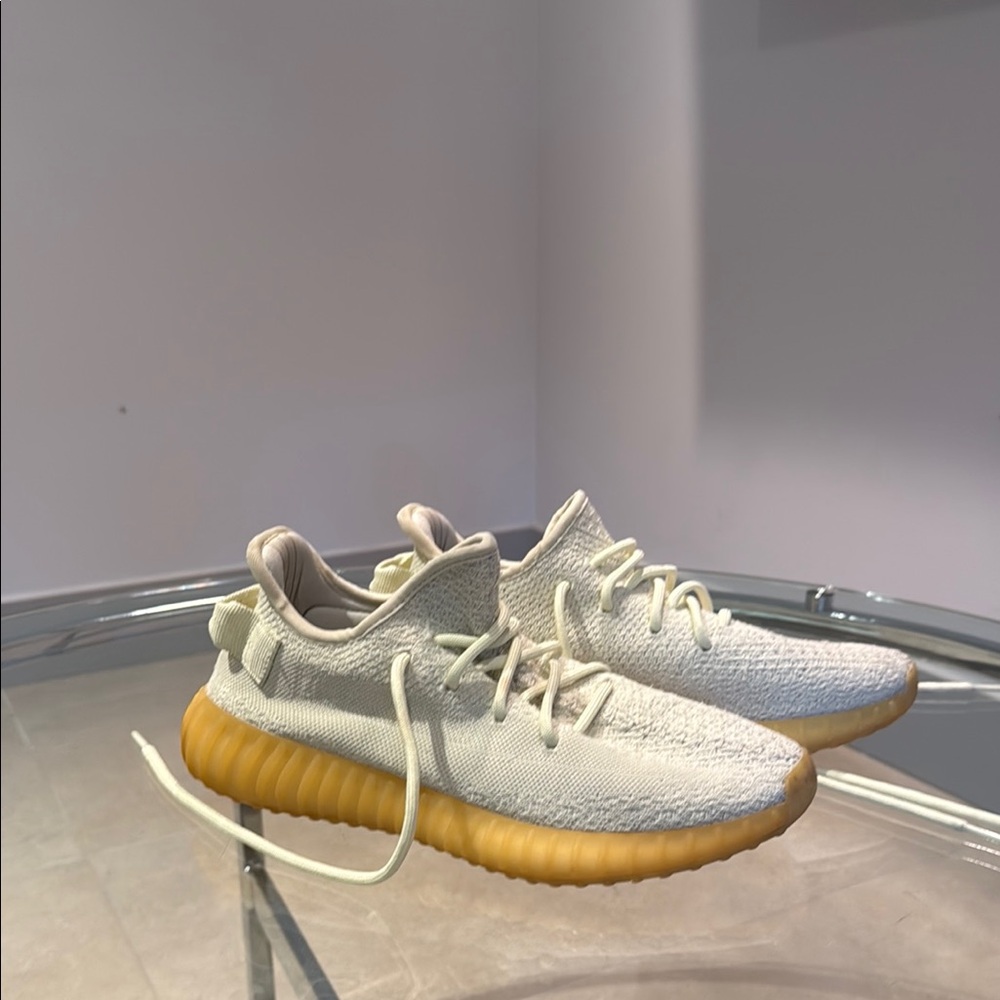 Adidas Yeezy Boost 350 V2 Sneakers
